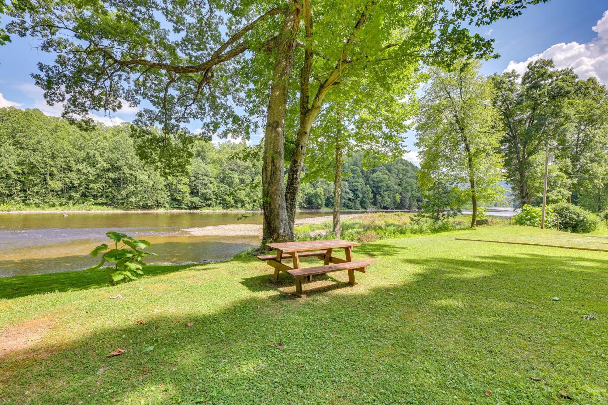 Charming Parsons Cabin With Grill On The Cheat River Esterno foto