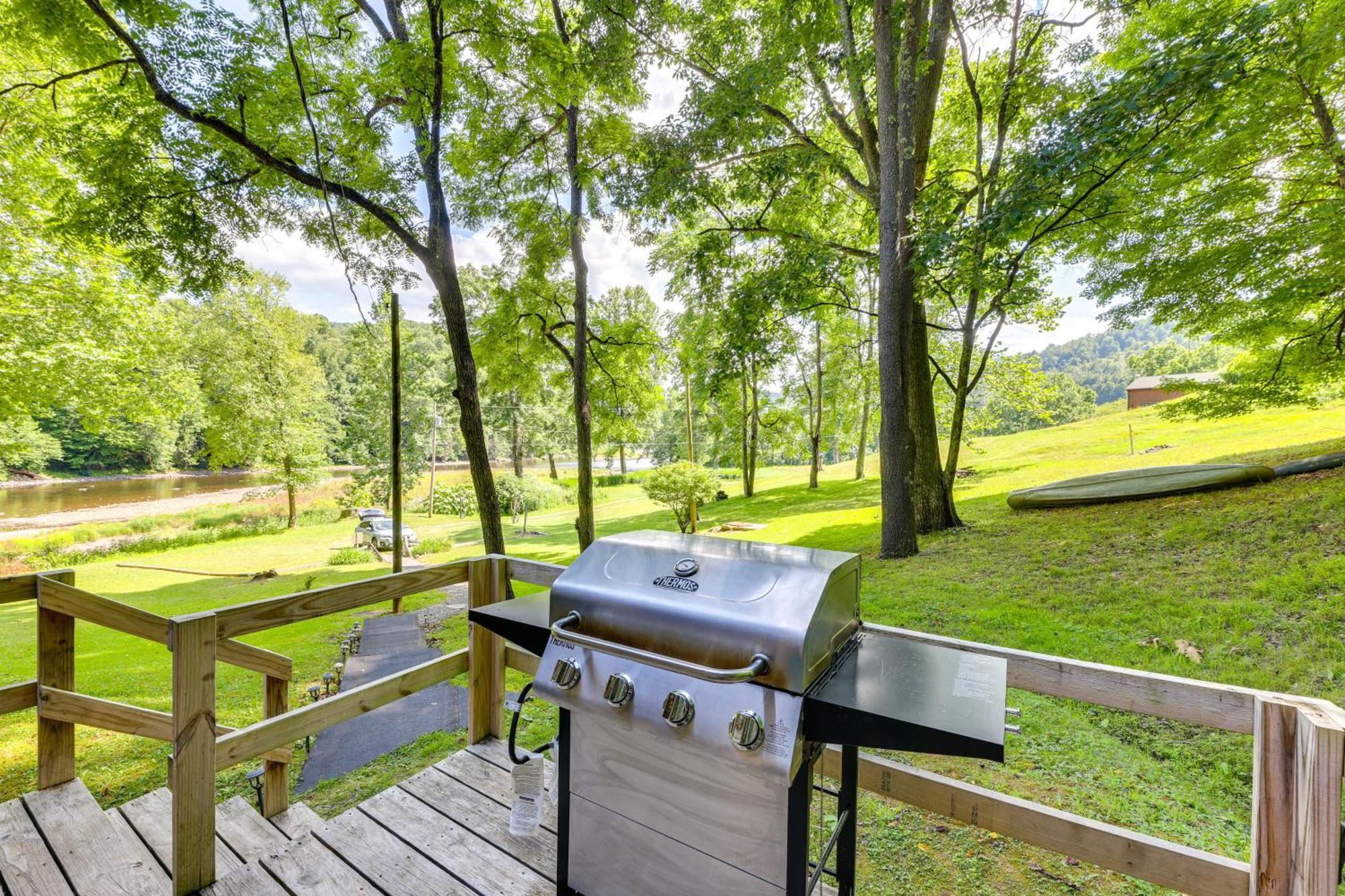 Charming Parsons Cabin With Grill On The Cheat River Esterno foto
